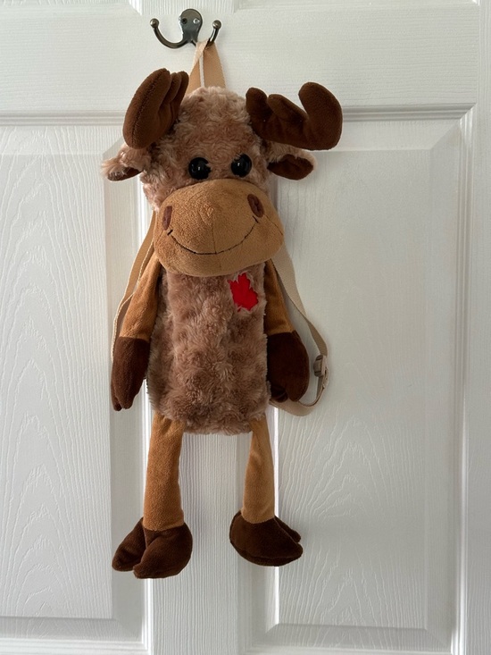 Creature comforts Other - Plush Moose Backpack in Light Brown and Dark Brown
